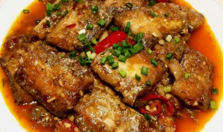 带鱼怎么烧才好吃窍门 带鱼如何烧才好吃窍门