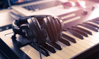 爵士鼓和架子鼓的区别 爵士鼓和架子鼓有什么不一样