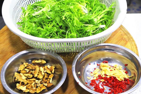 高三学生吃什么补脑增强记忆力