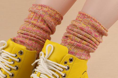 堆堆袜怎么穿好看不显腿粗