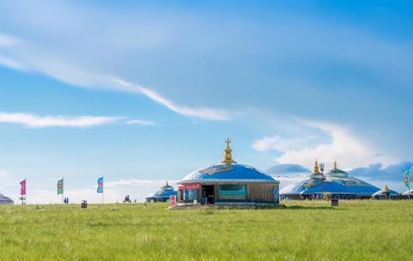 中国最大的省有多大面积