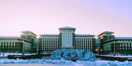 四川大学在哪里个城市