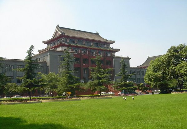 四川大学在哪里个城市