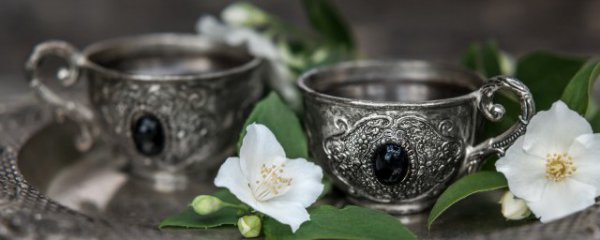 水杯刻什么字合适送给自己