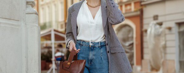 皮包脏了怎么擦