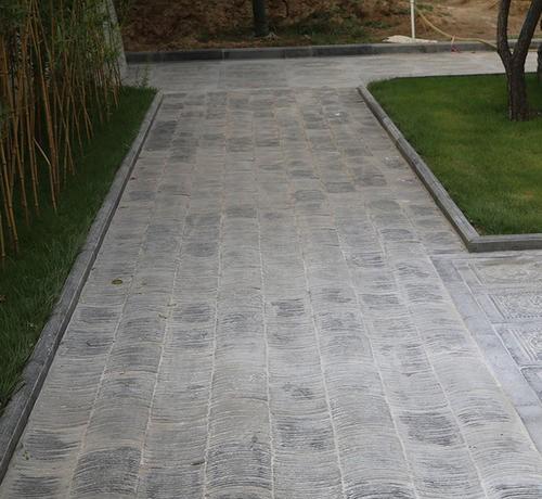 家里院子铺什么地砖好