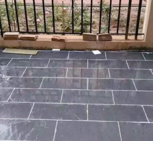 家里院子铺什么地砖好