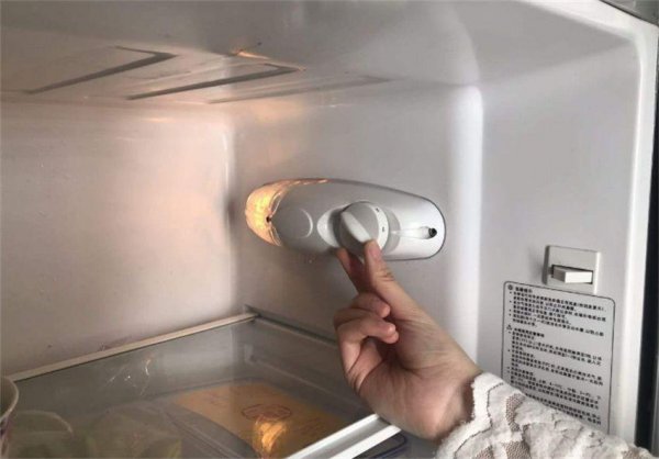 春夏冰箱应该调到几档合适