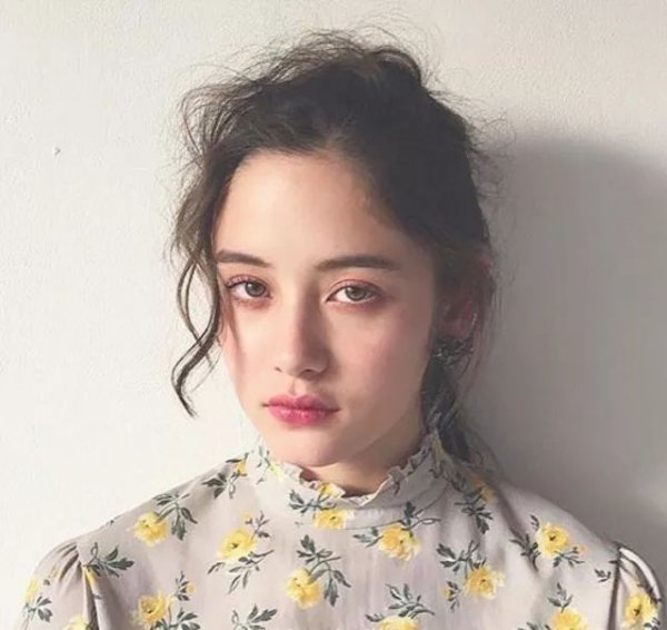 厌世少女脸是什么脸型