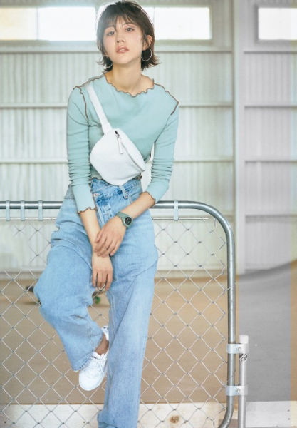 淡蓝色配什么颜色好看图