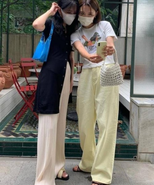 阔腿裤配什么上衣好看