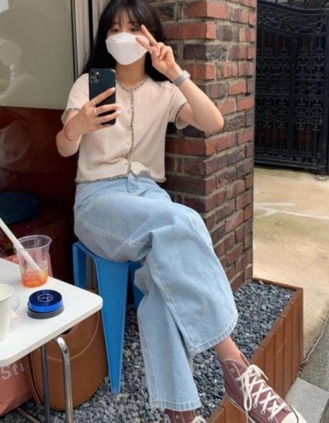 阔腿裤配什么上衣好看