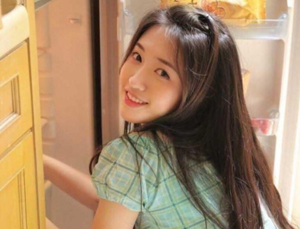 追女生几天联系一次比较好