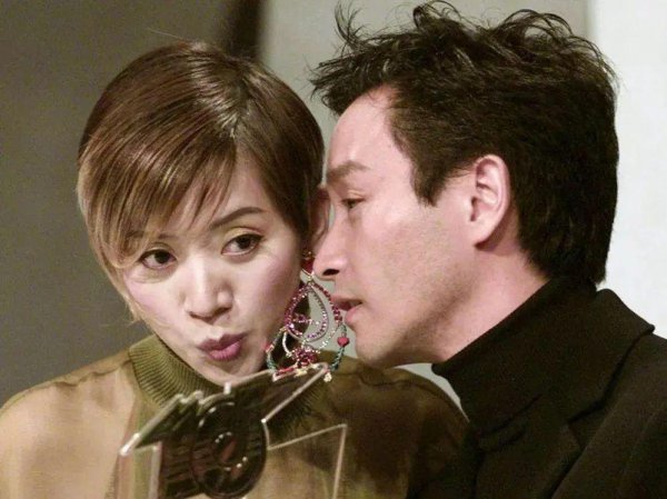 梅艳芳和张国荣关系