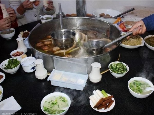 朝天锅是什么美食