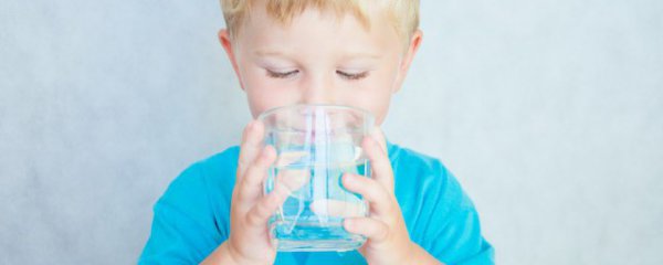 幼儿可以喝茶叶水吗