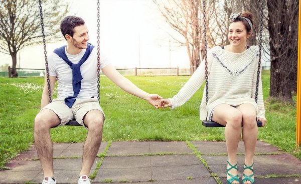 摩羯座男生喜欢一个人的表现