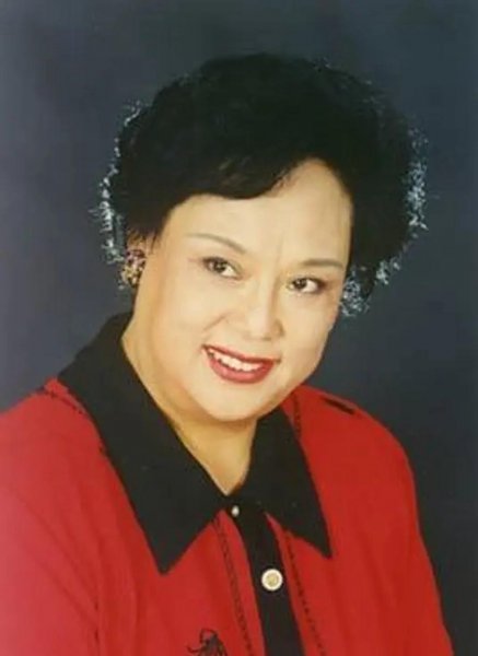 女歌唱家邓玉华简历及个人资料