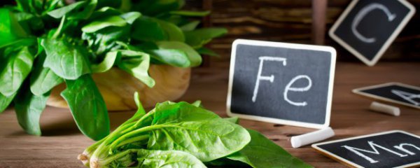 菠菜能和虾皮一起吃吗