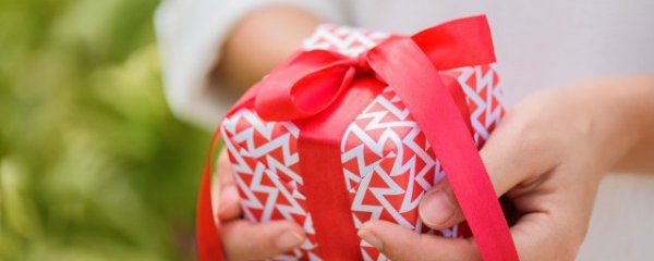 圣诞礼物送儿子什么合适