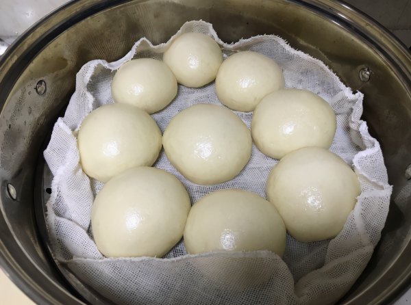 蒸馒头为什么先大火后小火