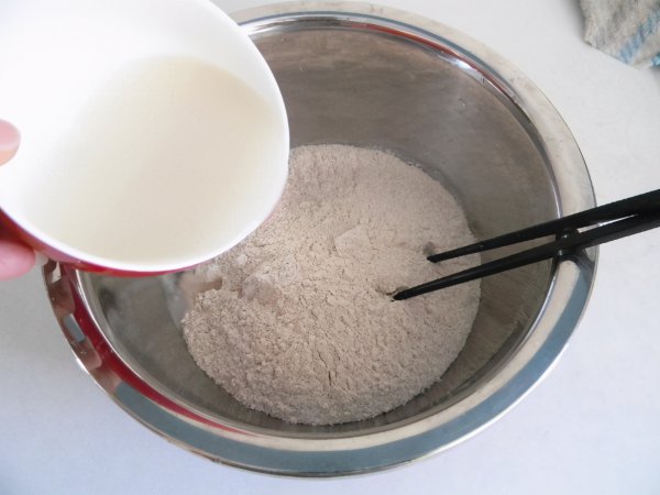 蒸馒头为什么先大火后小火