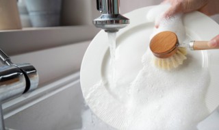 如何挑选好的洗碗机 洗碗机怎么选择