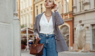 皮包脏了怎么擦 皮包脏了怎么清洗的最佳方法