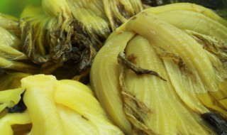 炖酸菜放什么去臭味 去除酸菜臭味的方法