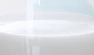 不锈钢玻璃水杯能装牛奶吗 不锈钢玻璃水杯是否能装牛奶