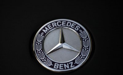 奔驰是哪个国家的品牌 梅赛德斯奔驰是怎么合并到一起的