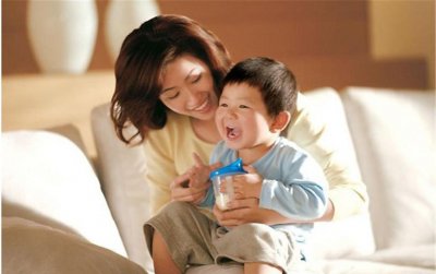 怎样做个高情商的后妈 做好一个后妈让孩子接受你与你相处