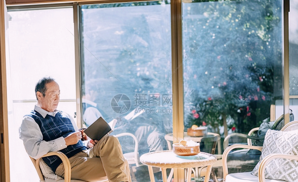 养老退休年龄新规定