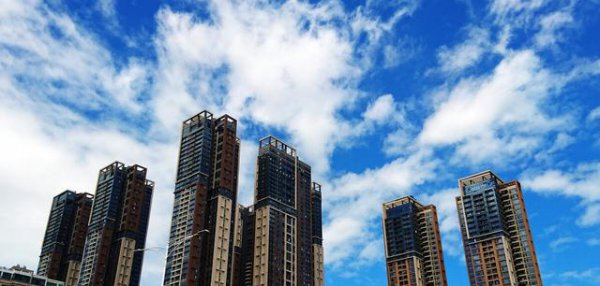 为什么有人说一楼再便宜也不要买