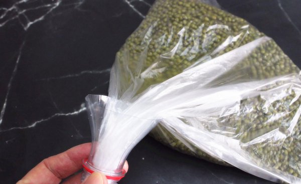 一个矿泉水瓶有哪些用途