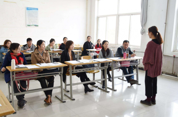 免费师范生千万不要读