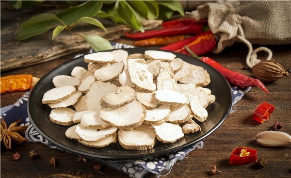 亩效益过万的一年生药材