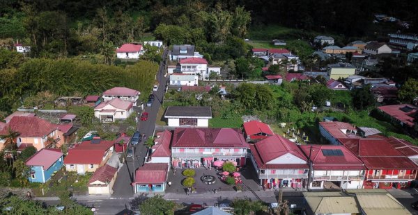 留尼旺属于哪个国家