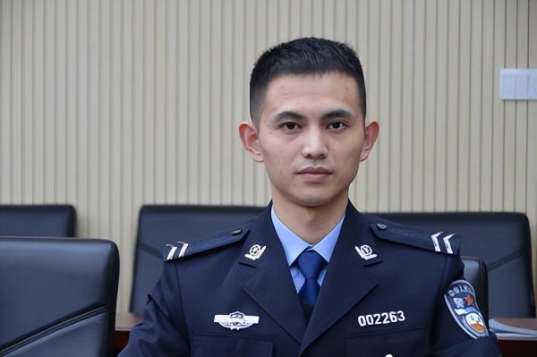 重庆警察学院是一本还是二本