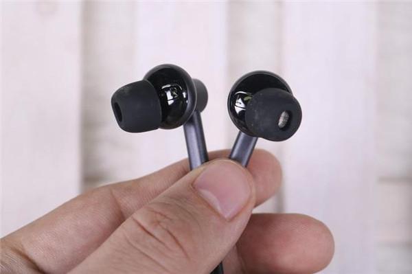 主动降噪耳机损害听力