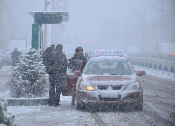 形成降雪的三个条件