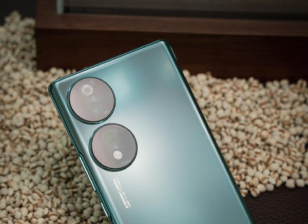 华为荣耀和华为nova哪个好用