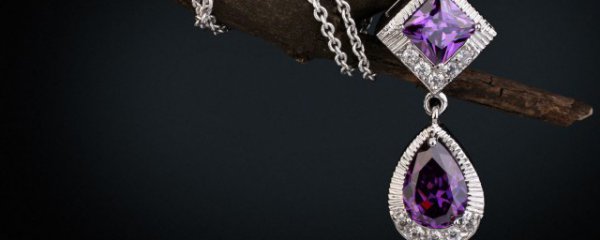 五行缺金戴什么好