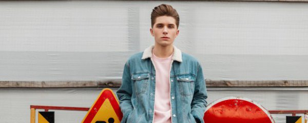 男生屁股大怎么穿搭