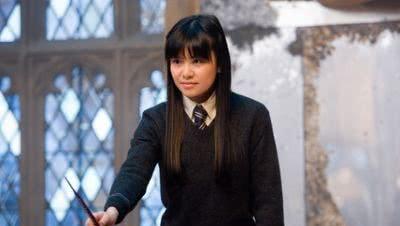 梁佩诗是中国人吗