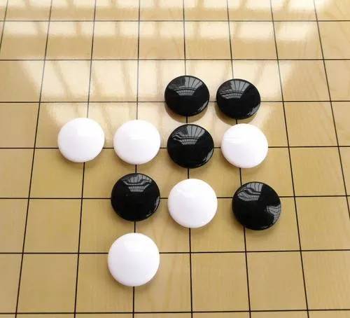 五子棋先手必胜下法