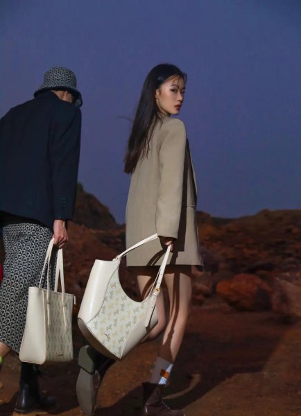 cowec ycaki是什么牌子