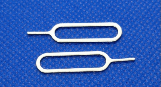 怎样用卡针可以将卡槽打开