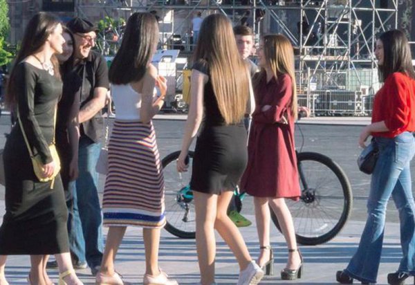 格鲁吉亚有多少人口和土地面积