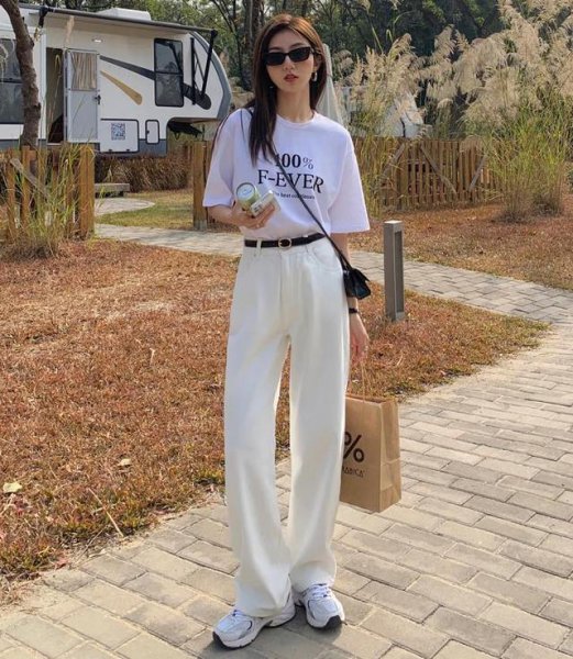 夏天穿什么料子的裤子最舒服凉快